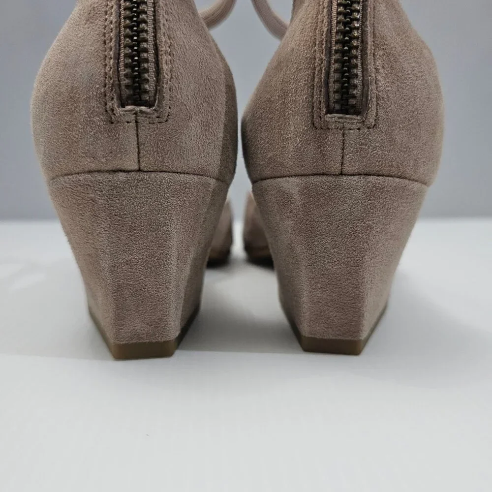 Eileen Fisher Veery Heel Pump Ankle Strap Zip Earth Tan Suede Size 8 NEW - Picture 12 of 16